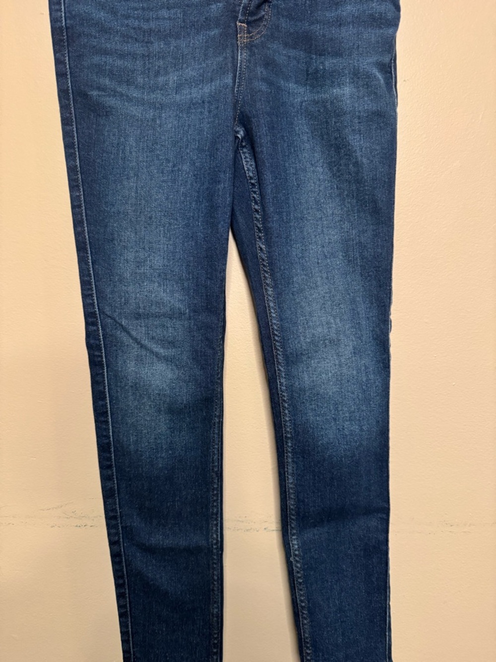 Old Navy Indigo Skinny Jeans - Picture 2 of 5